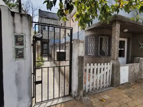 Ph 3 Ambientes con Patio - Venta APTO CREDITO