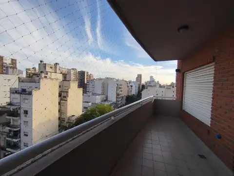 3 AMP FTE BCON -  VIGILANCIA - PILETA - SUM - LAUNDRY - 66 M2- OPCIÓN COCHERA