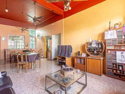 Departamento 4 ambientes con 5 baños