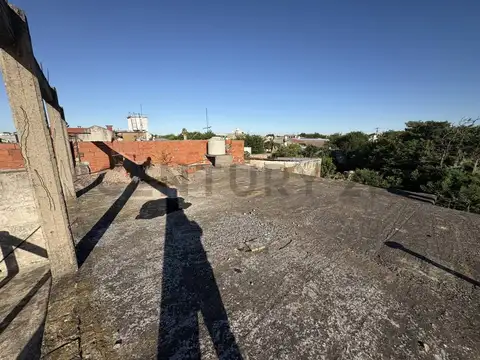 Itapirú 3200, Piso 0