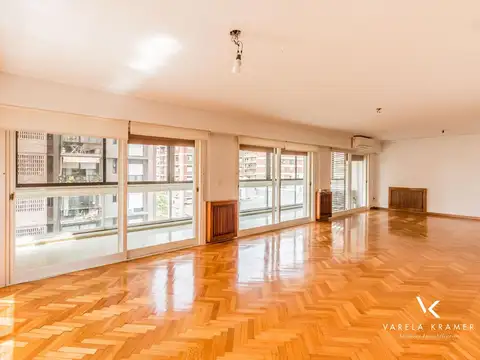 Departamento en Venta de 5 ambientes