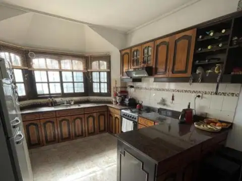 Casa en Venta en Castelar, USD 320.000