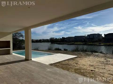 Casa en Venta al Noroeste