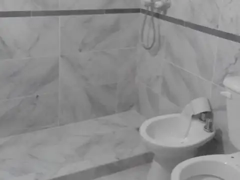 Casa en Alquiler en Ezeiza, $ 700.000