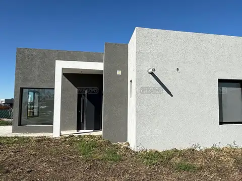 Casa en Venta en San Sebastian, USD 130.000