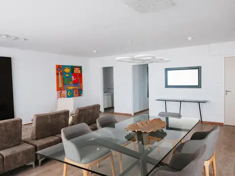 Departamento en Venta con 2 cocheras