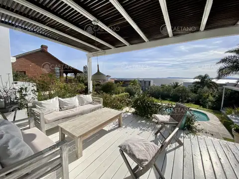 Venta casa 4 dormitorios Punta Ballena