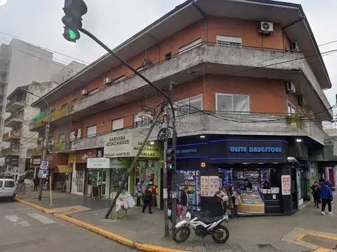 Venta de Oficina 1 Ambiente en Lado Norte SÚPER CENTRICO, Caseros