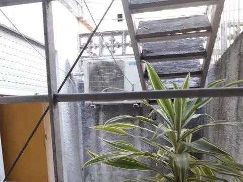 Depto Tipo Casa en Venta de 1 dormitorio