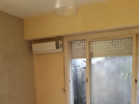 Depto Tipo Casa en Venta de 2 ambientes