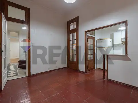 Depto Tipo Casa 4 ambientes con 2 baños