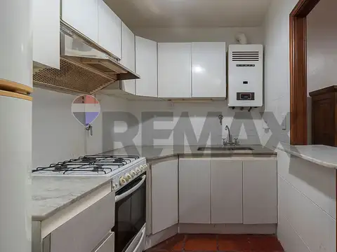 Depto Tipo Casa en Venta 50 años