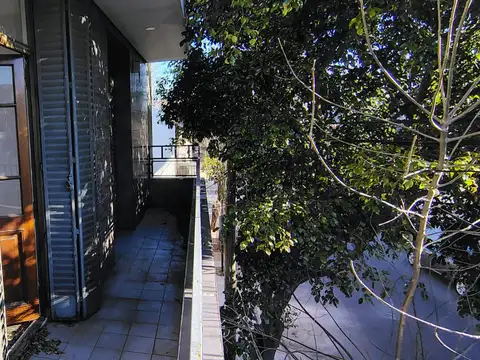 Depto Tipo Casa en Venta 40 años