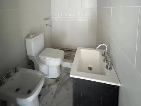 Departamento en Venta al Oeste