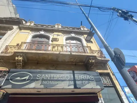 Avenida Rivadavia 7100, Piso 1