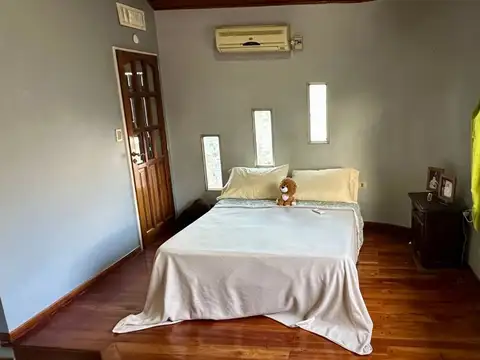 CASA 4 AMBIENTES, VILLA LUZURIAGA,FINANCIA,PILETA