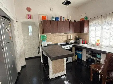 Depto Tipo Casa en Venta en Moron Sur, USD 80.000