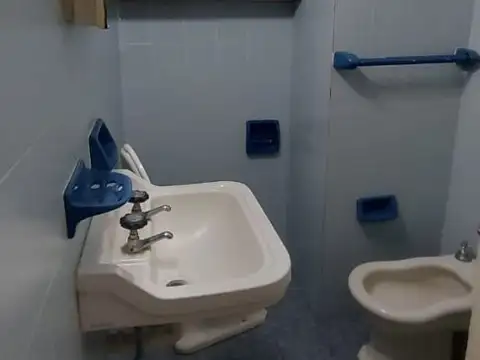 19 900, Piso 1