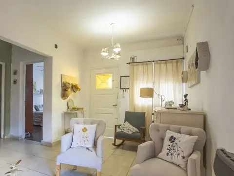 Venta casa con departamento