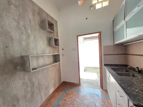 Depto Tipo Casa en Venta 40 años