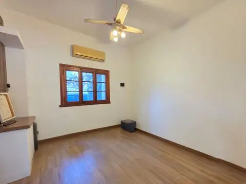 VENTA PH 2 AMB PATIO COCHERA SIN EXP GERLI LANUS