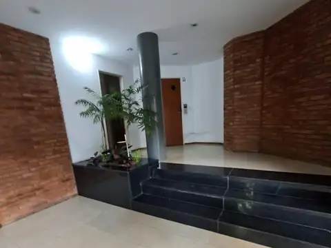 EspaÑa 100, Piso 07