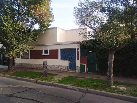 Casa en alquiler con jardin