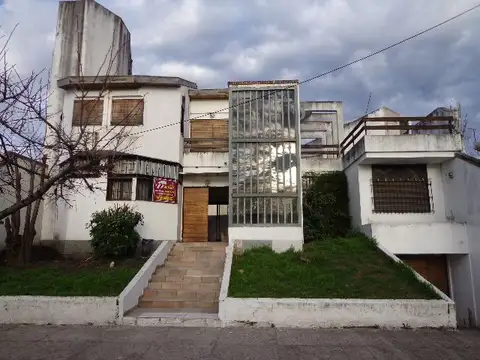 Casa - Venta - Argentina, La Matanza - GARZON, EUGENIO 2959