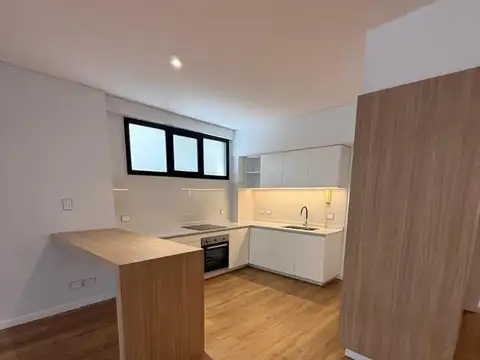 Diseño y ubicación: loft reciclado en Retiro!