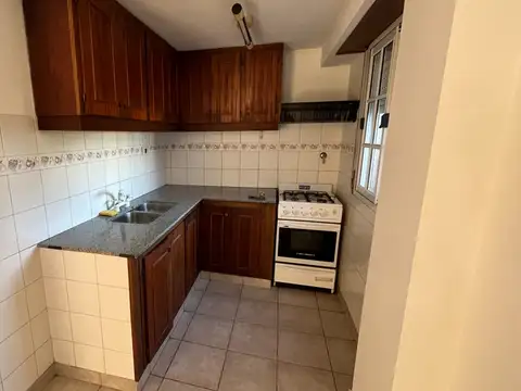 Departamento 3 ambientes con 1 baño