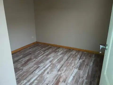 Depto Tipo Casa en Venta en San Antonio de Padua, USD 75.000