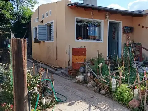 VENTA CASA 2 DORMITORIOS CAPILLA DEL MONTE