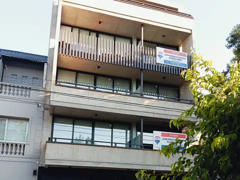 Boulevard Salvador M.Del Carril 4700, Piso 3