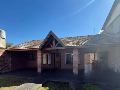 Av. Nicolás Bruzone 1332