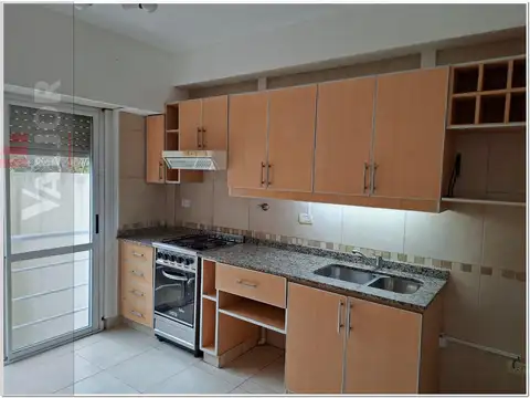 Depto Tipo Casa en Alquiler en Villa Urquiza, $ 1.000.000