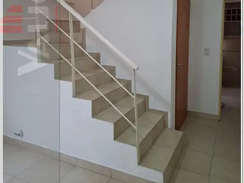 Depto Tipo Casa en Alquiler 18 años
