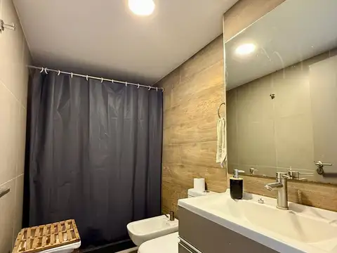 Departamento en Alquiler con 1 cochera