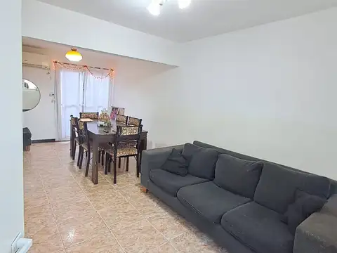 Depto Tipo Casa en Venta de 2 dormitorios