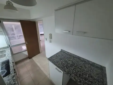 Departamento en Alquiler en Morón, $ 820.000