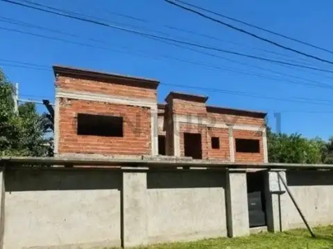 VENTA Casa 7 Ambientes a Terminar - ESCOBAR