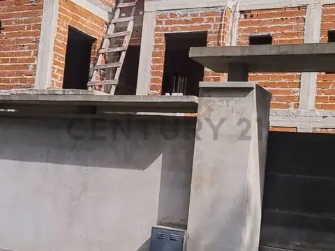 Casa en Venta en Maquinista F Savio, USD 100.000