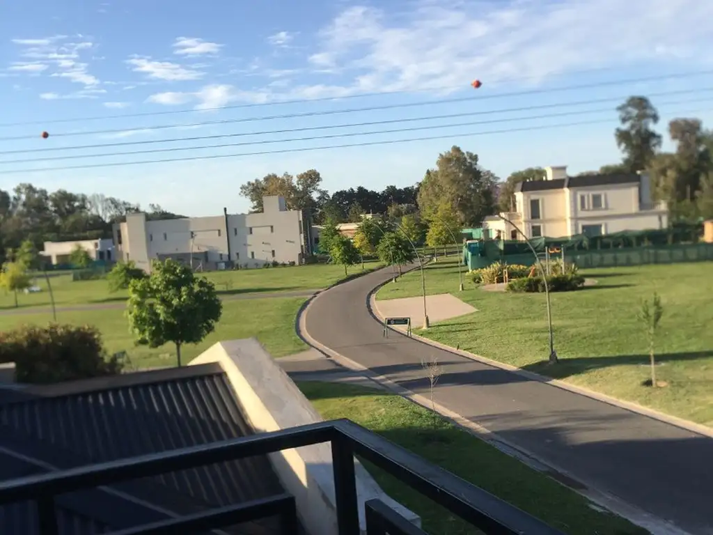 Avda. Irigoyen  1300 - 4 dormitorios