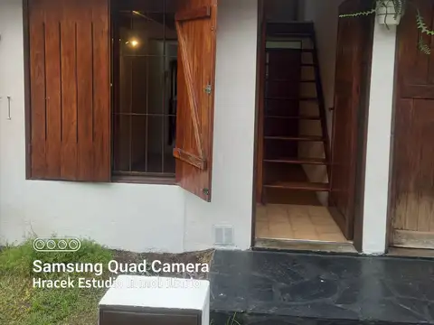 Alquiler  muy buen Departamento en PH, Castelar Sur, dos ambientes.