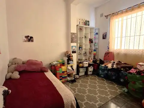 Depto Tipo Casa 4 ambientes con 2 baños