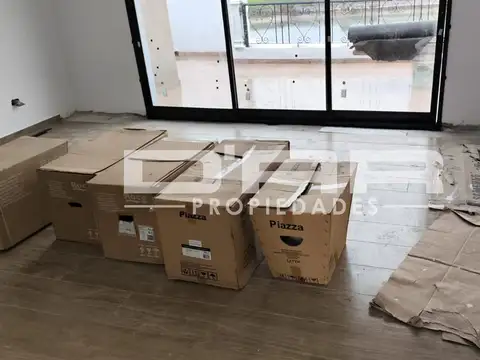 Hermosa Casa De 4 Ambientes En Construcción En Barrio Canning Chico - Sargento Cabral 3200