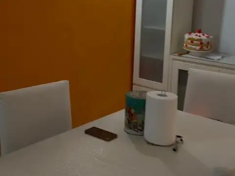 Avenida Montes De Oca 1700, Piso PB