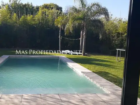 Casa 7 ambientes con 4 baños