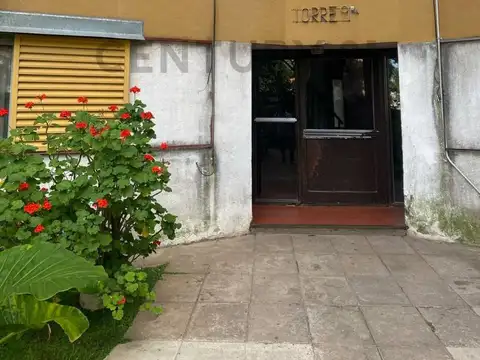 VENTA DE DEPTO EN VILLA ELISA.