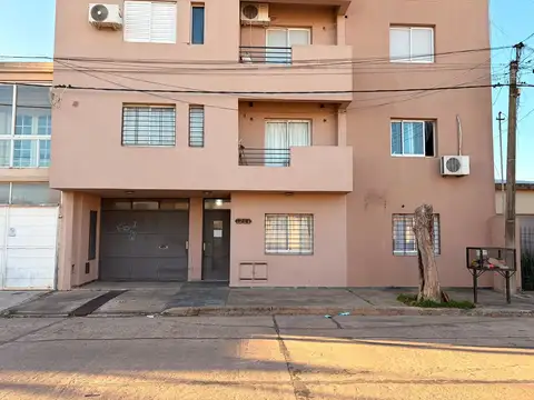 Carlos Pellegrini 1000