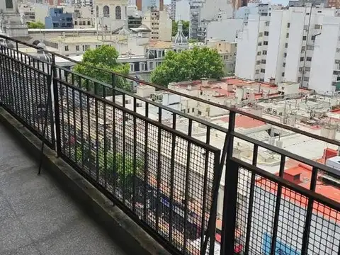 Avenida Rivadavia  Al 7000